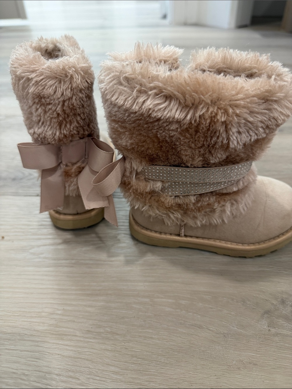 Girls' Plush Bow Winter Boots - Pink
